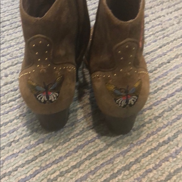 Ash embroidrer bootie - Picture 8 of 8